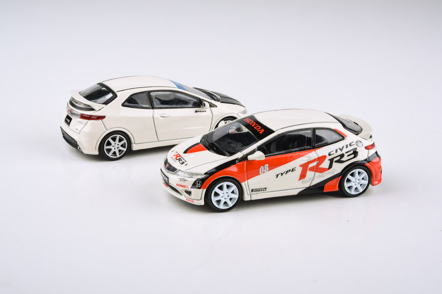 1:64 Honda 2007 Civic Type R FN2 Euro - JAS Livery / Championship White + Carbon Hood