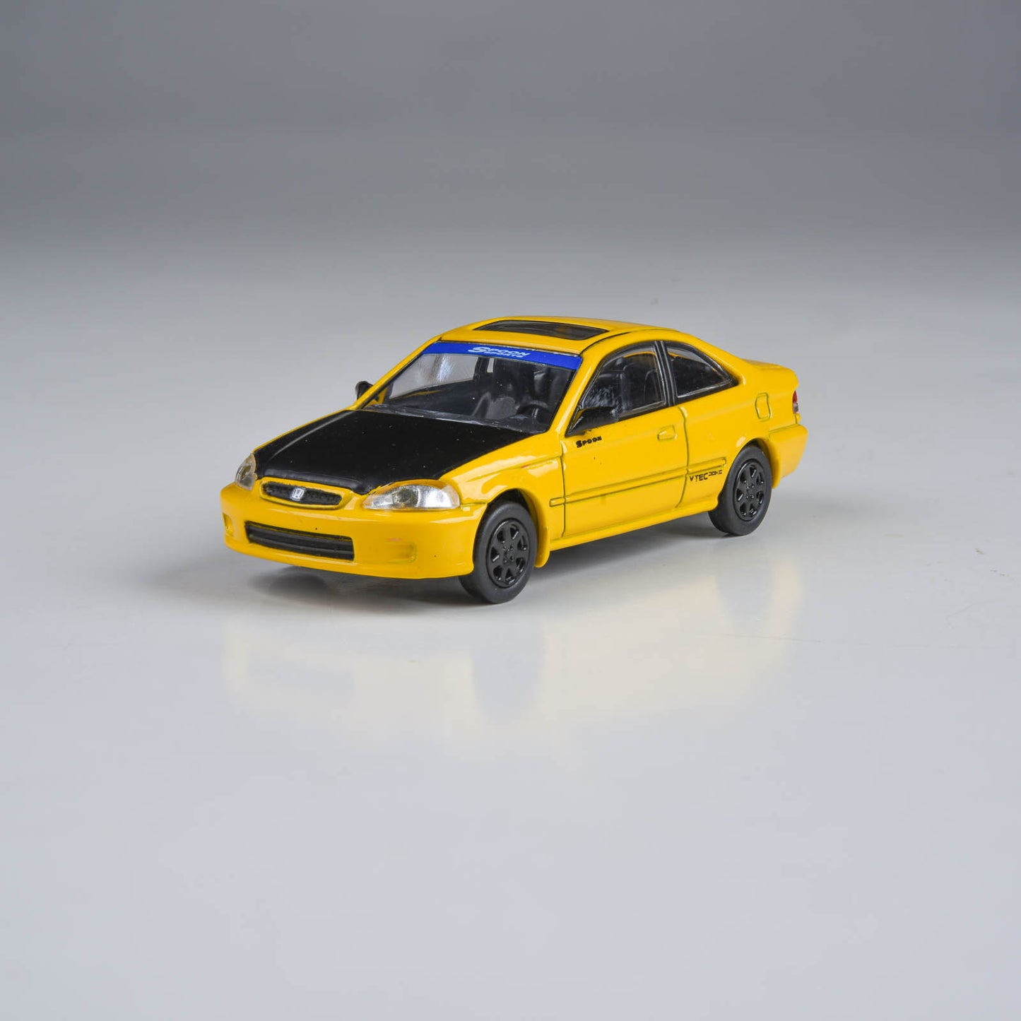 1:64 1999 Honda Civic Coupe EM1 Yellow with Carbon hood