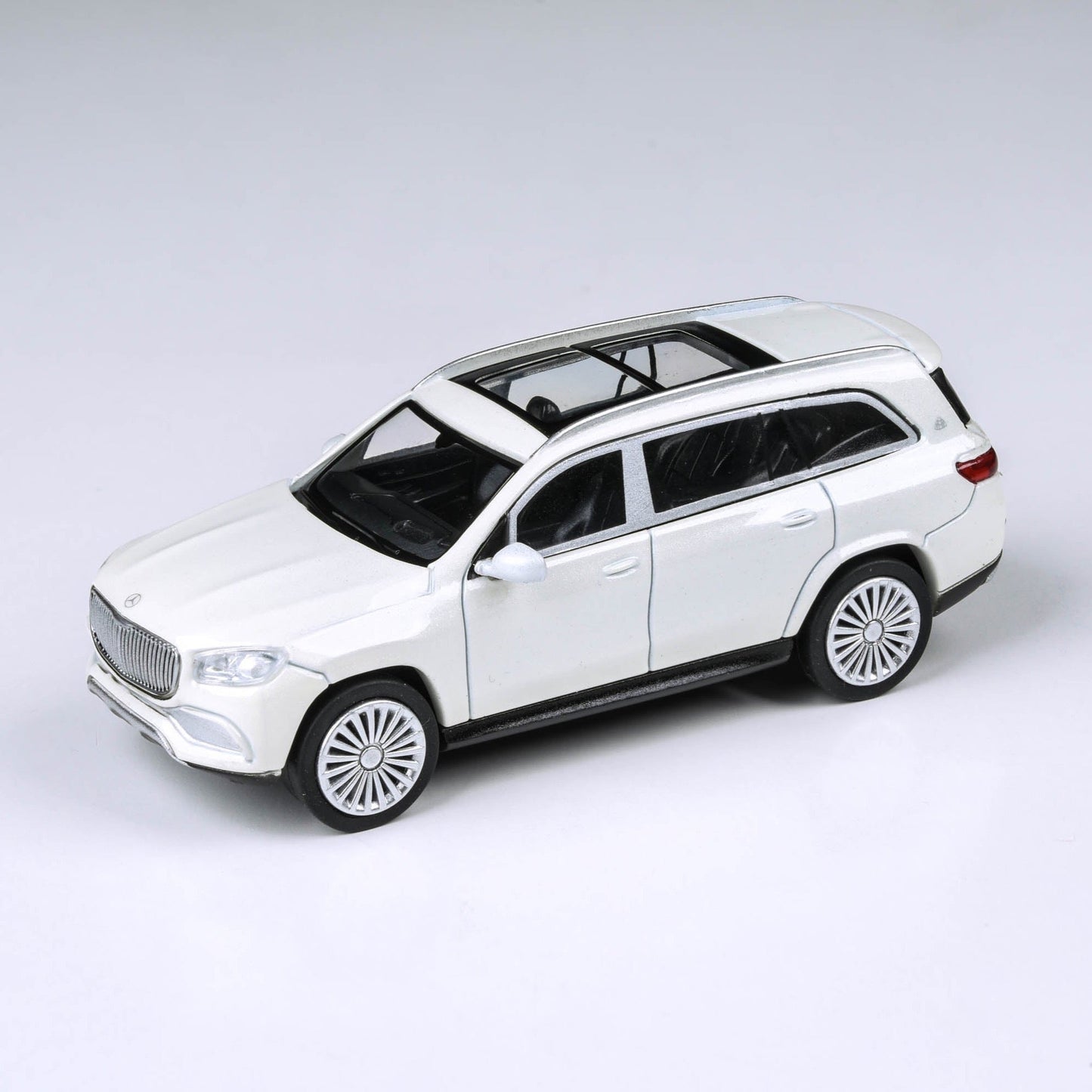1:64 Mercedes-Maybach GLS 600 Black / White