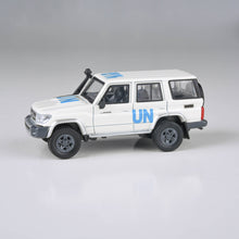 Load image into Gallery viewer, 1:64 Toyota 2014 Land Cruiser 76 United Nations
