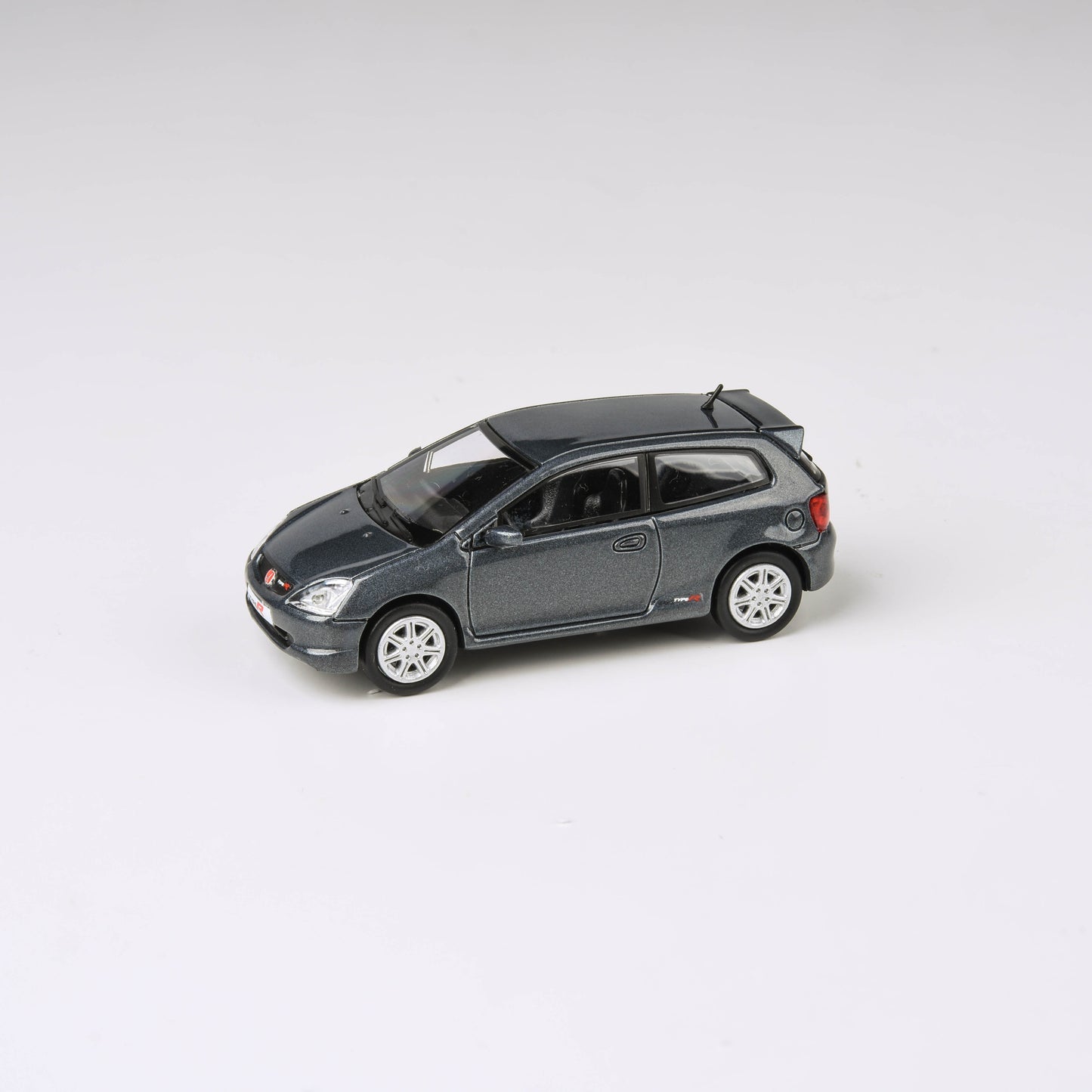 1:64 Honda 2001 Civic Type R EP3 -
Milano Red / Cosmic Grey