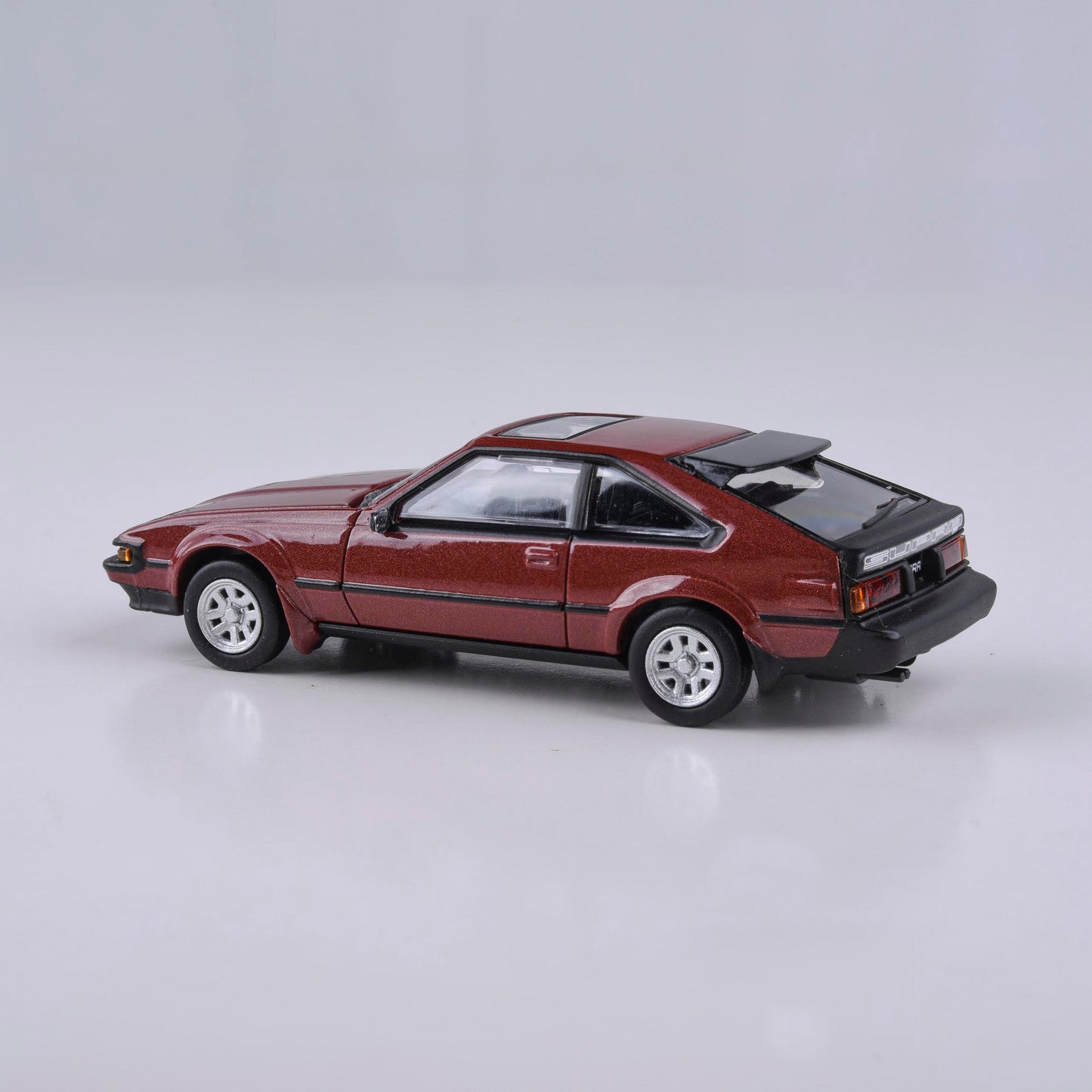 1:64 1984 Toyota Celica
Supra Terracotta