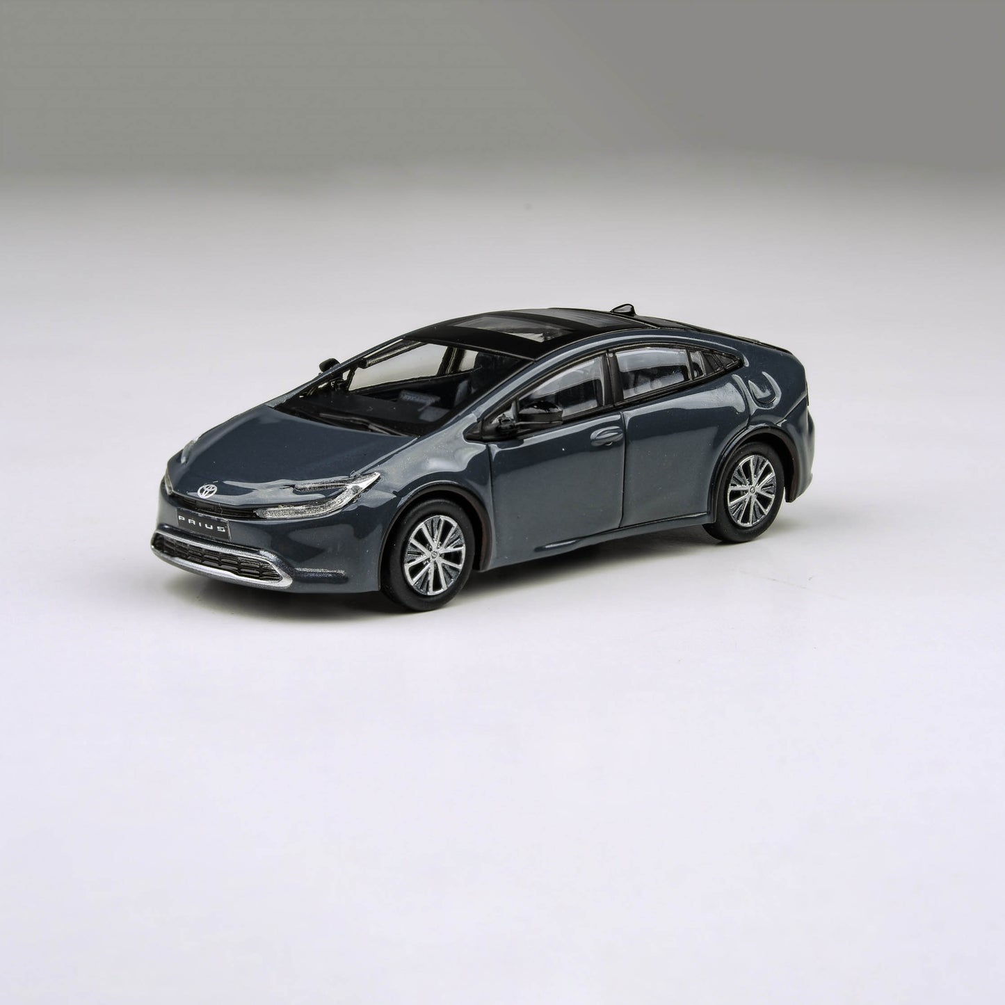 1:64 2023 Toyota Prius Guardian Grey