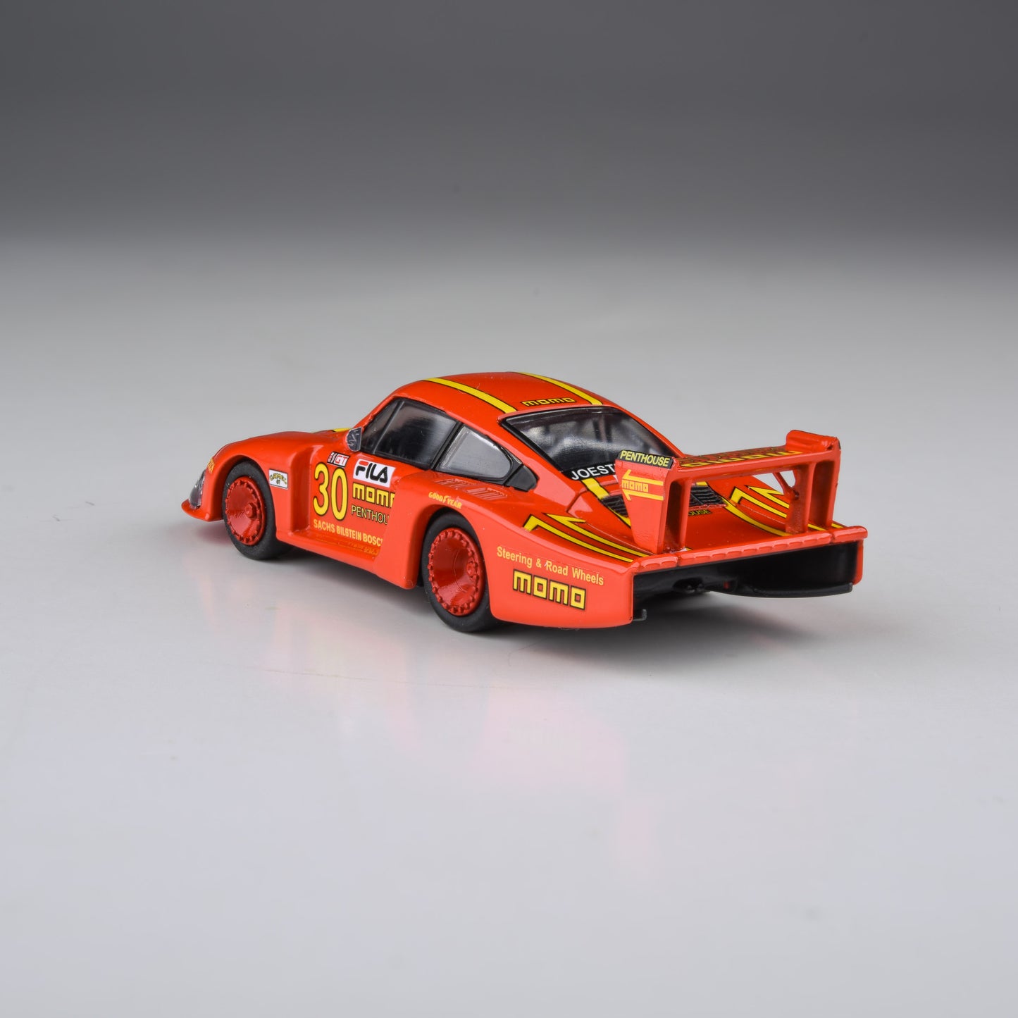 1:64 Porsche 935/78 1978 Le Mans - Martini / 1981 Laguna Seca - Momo / Penthouse