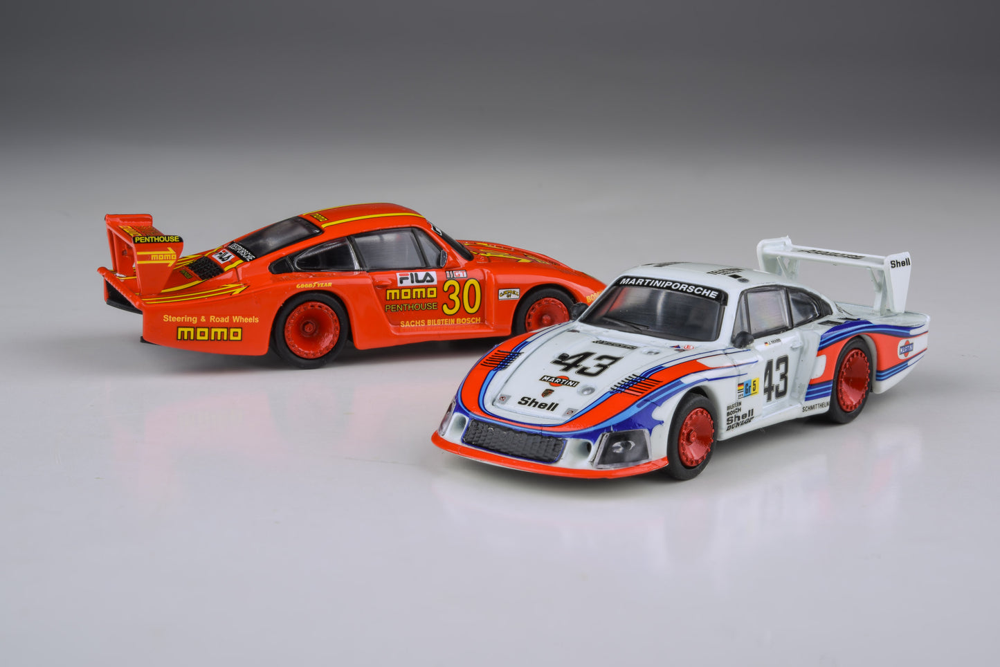 1:64 Porsche 935/78 1978 Le Mans - Martini / 1981 Laguna Seca - Momo / Penthouse