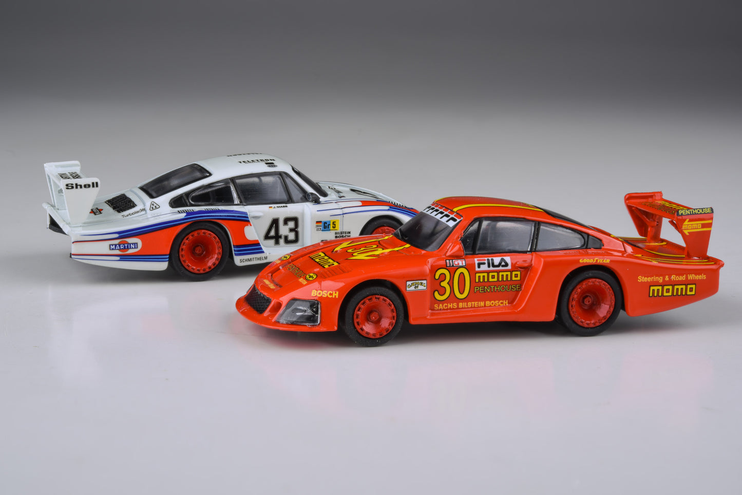 1:64 Porsche 935/78 1978 Le Mans - Martini / 1981 Laguna Seca - Momo / Penthouse