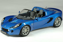 Load image into Gallery viewer, 1:18 Scale 2002 Lotus Elise 111S
