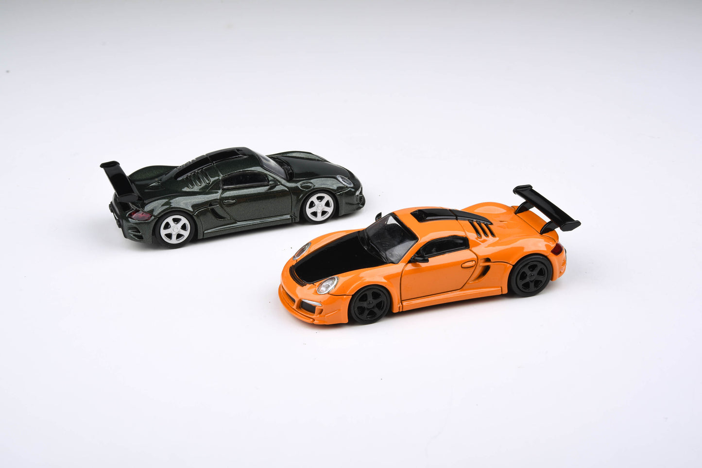 1:64 2012 RUF CTR3 - Oak Green / Orange