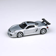Load image into Gallery viewer, 1:64 2012 RUF CTR3 - Silver / Guards Red
