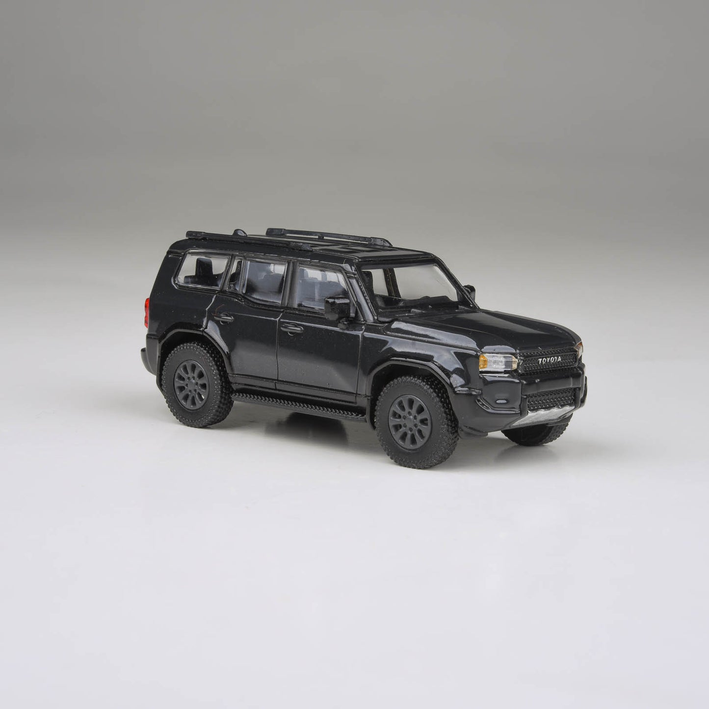 1:64 2024 Toyota Land Cruiser 250 Prado 'Underground'