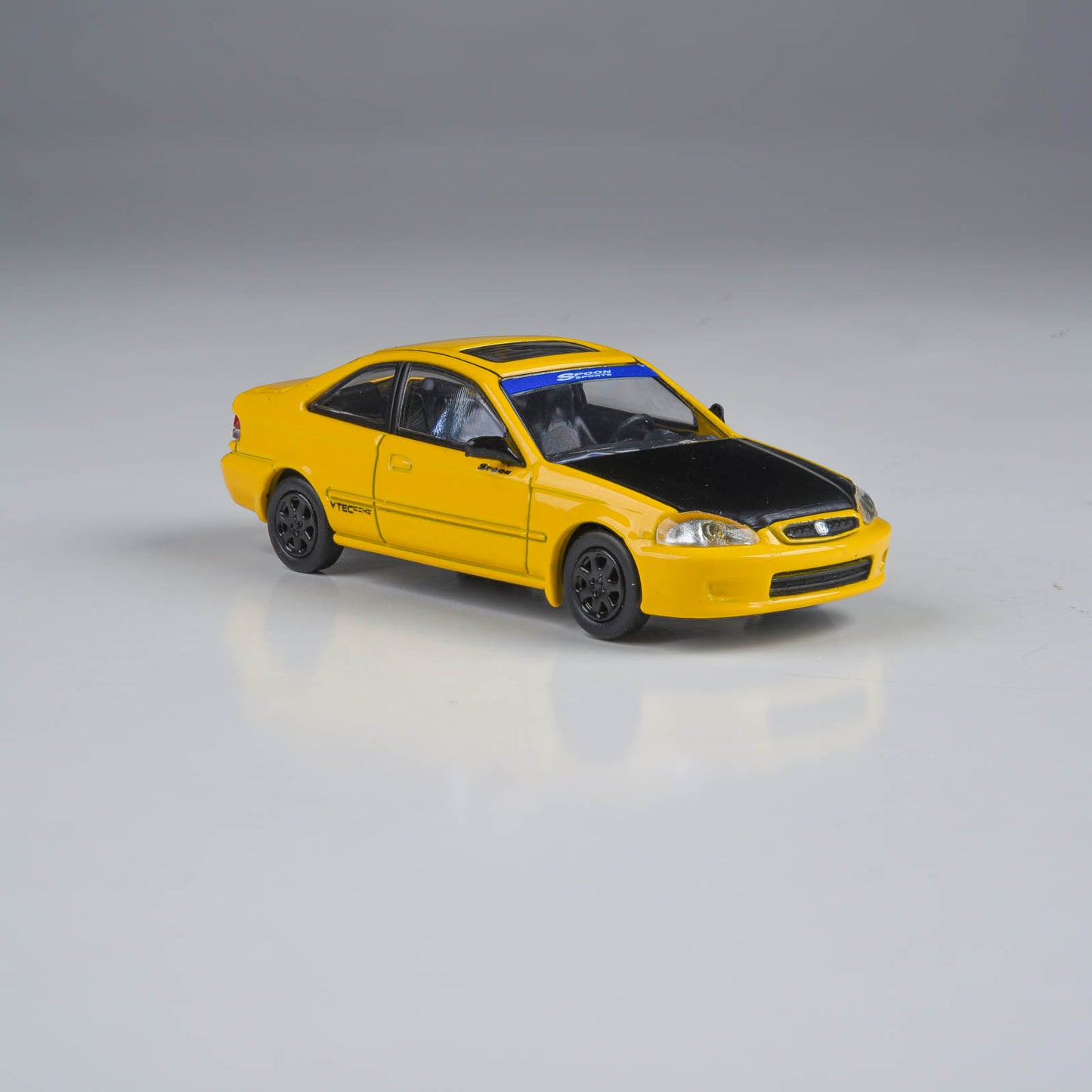 1:64 1999 Honda Civic Coupe EM1 Yellow with Carbon hood