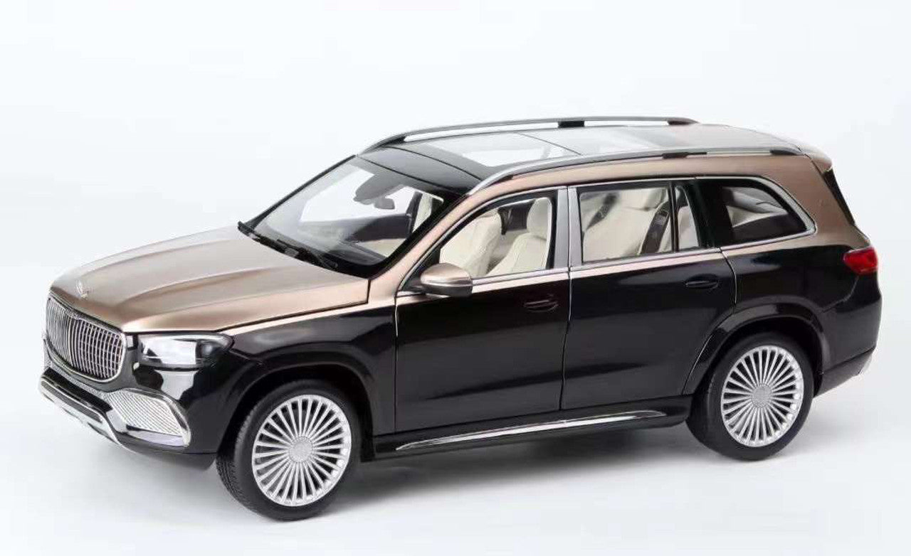 1:18 Scale 2020 Mercedes-Maybach GLS 600 - Silver / Gold over Black