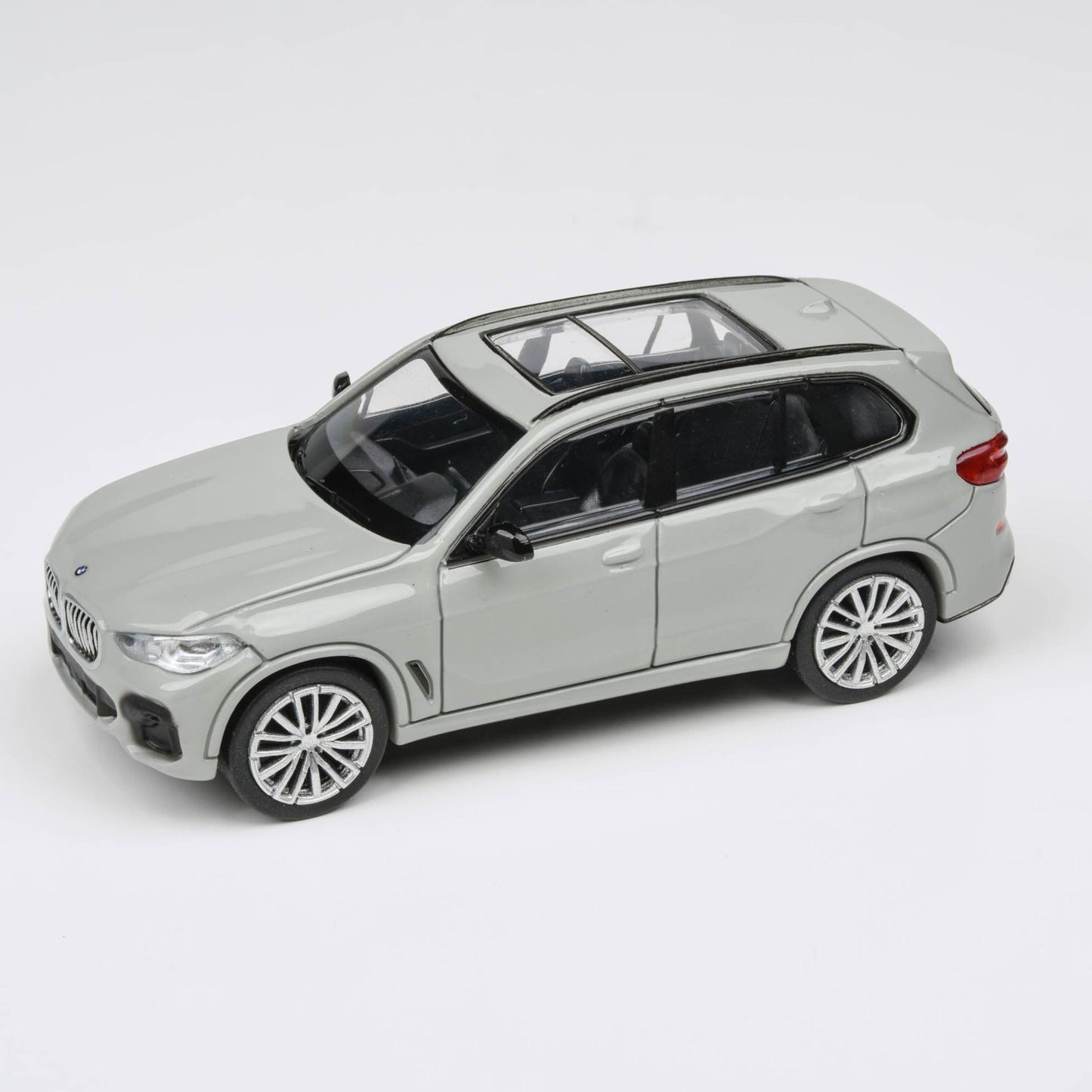 1:64 BMW X5 Nardo Grey / Toronto Red