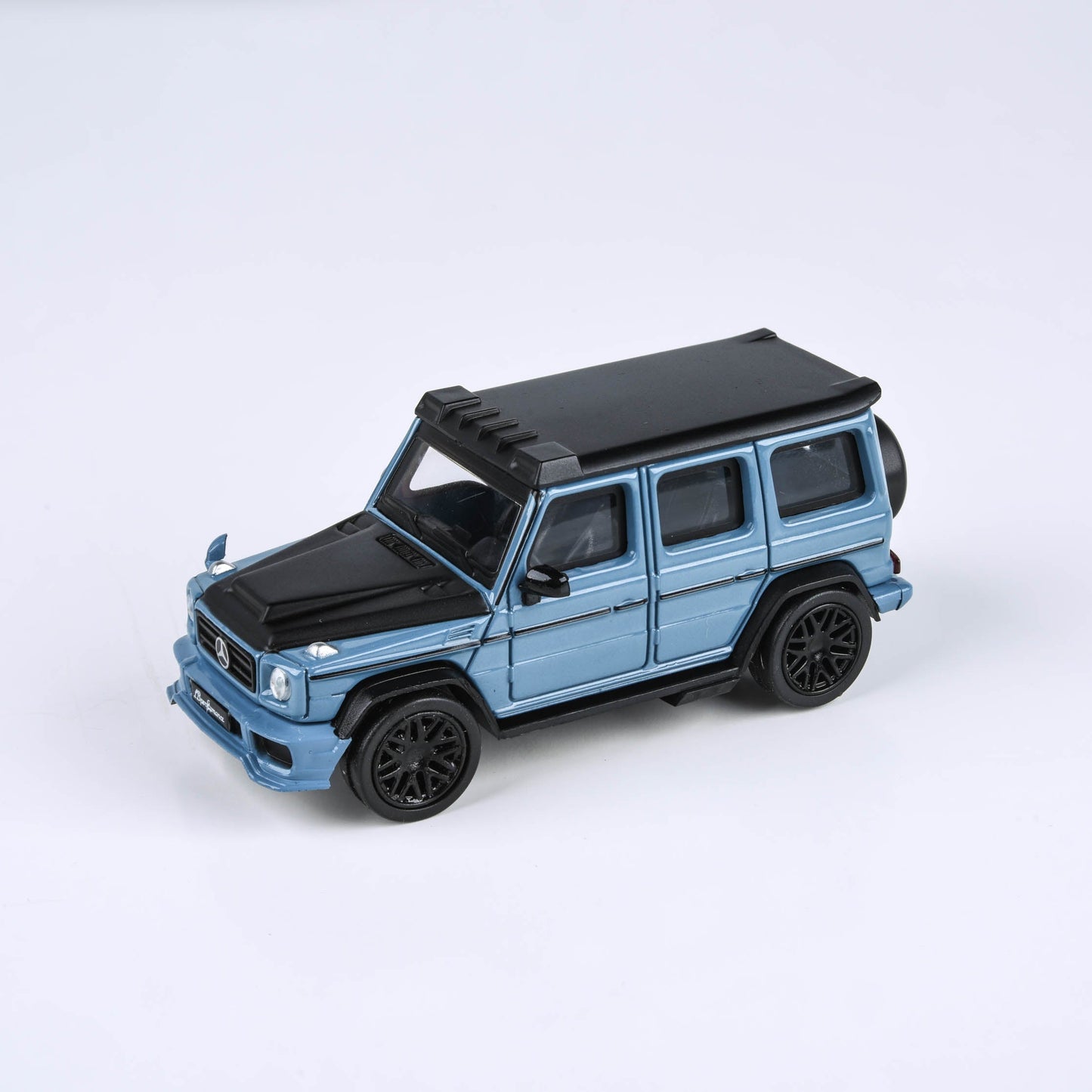 1:64 LBWK Mercedes-AMG G 63 - Alien Green & China Blue