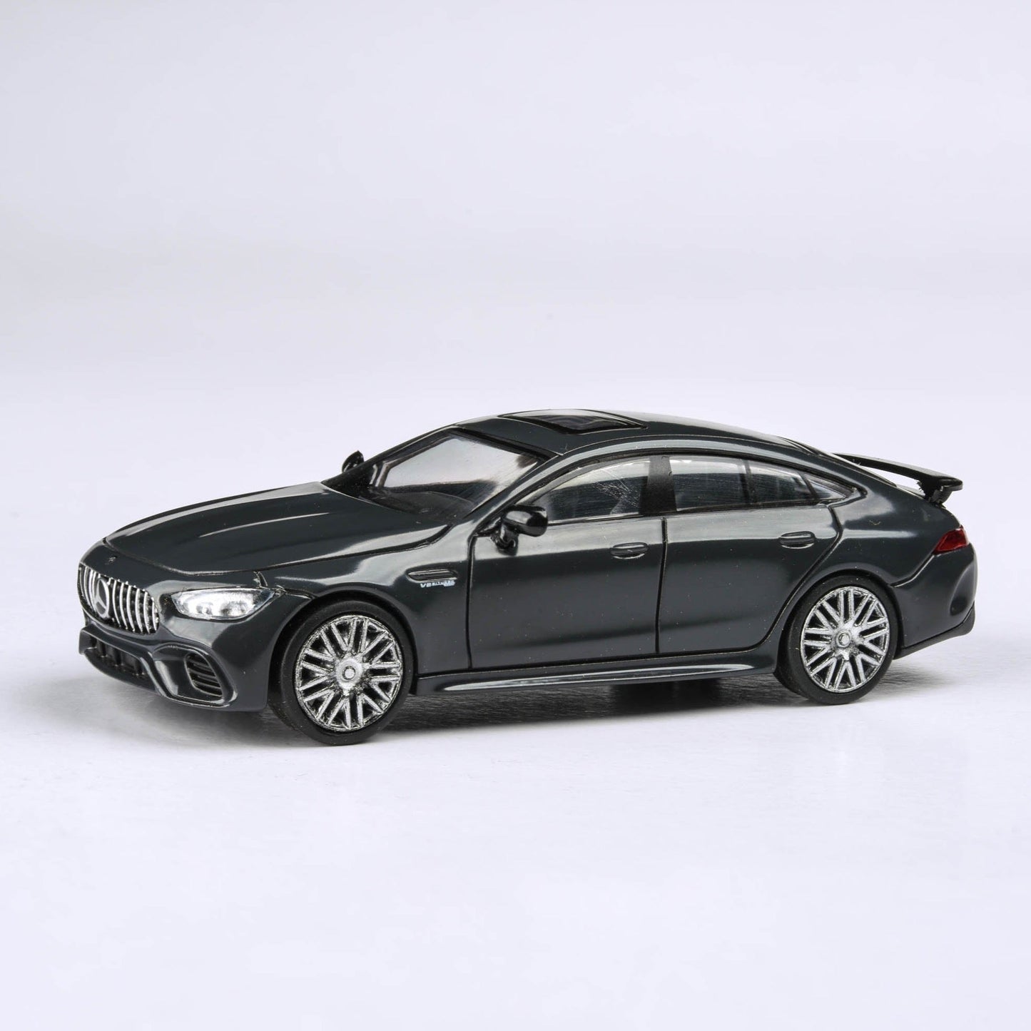 1:64 Mercedes-AMG GT 63 S - Matte Grey / Metallic Blue