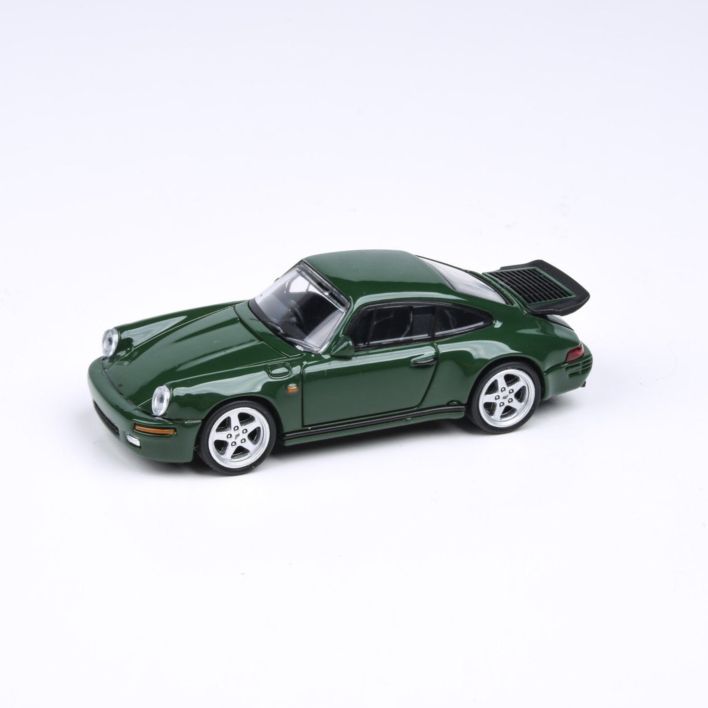 1:64 RUF 1987 CTR Yellowbird - Guards Red / Irish Green