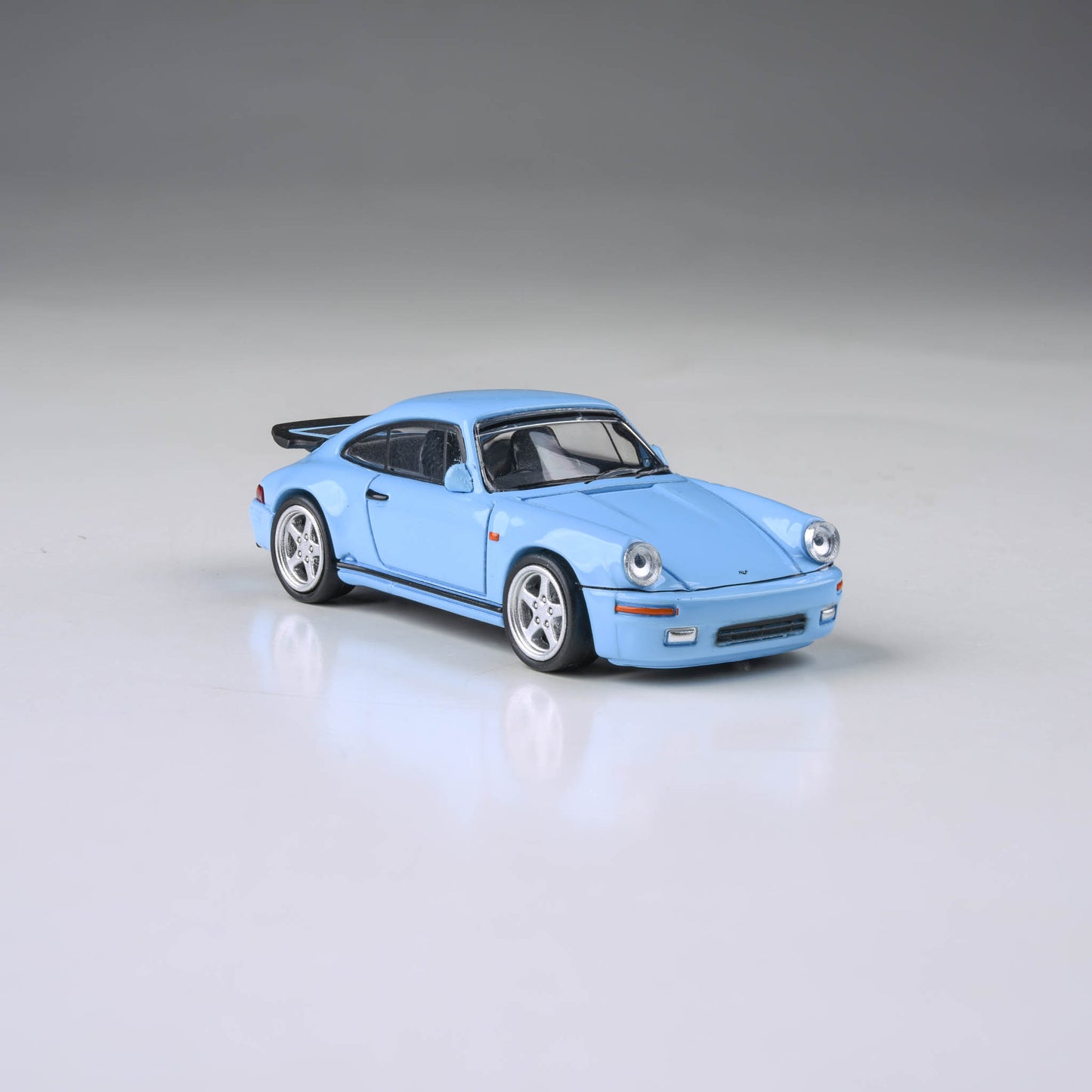 1:64 RUF CTR Yellowbird 1987 Gulf Blue