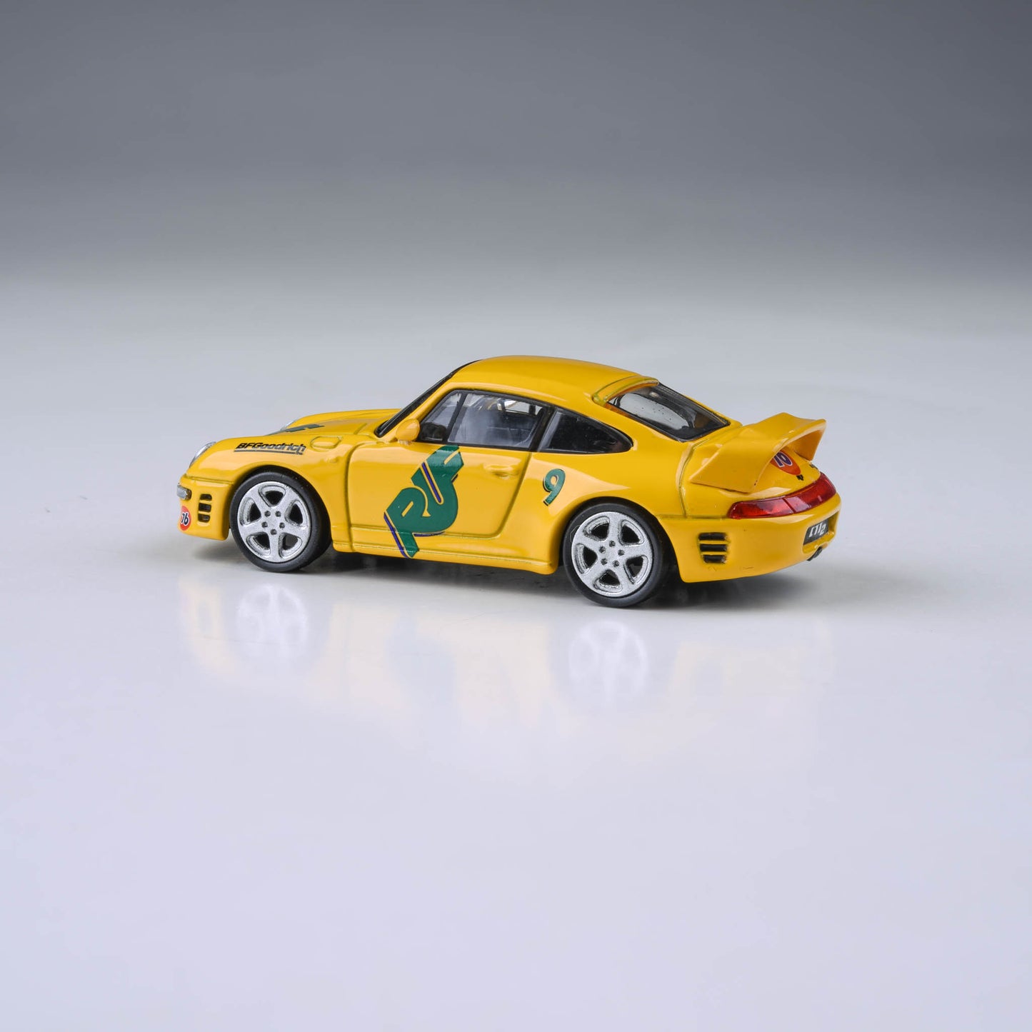 1:64 RUF CTR2 Pikes Peak