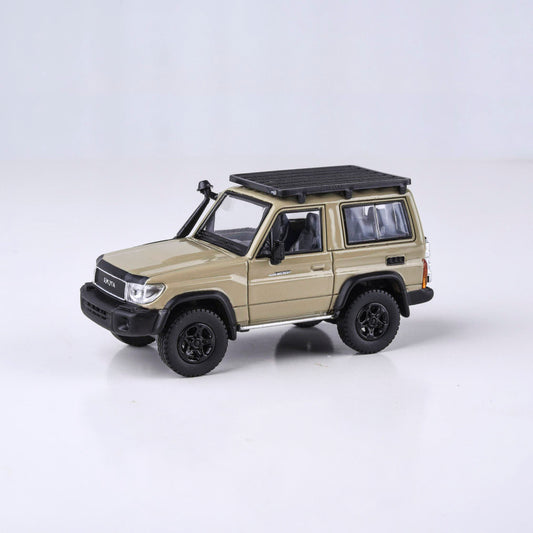 1:64 2022 Toyota Land Cruiser 71 Sandy Taupe 70th Anniversary