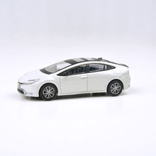 Load image into Gallery viewer, 1:64 2023 Toyota Prius Supersonic Red / Wind Chill White
