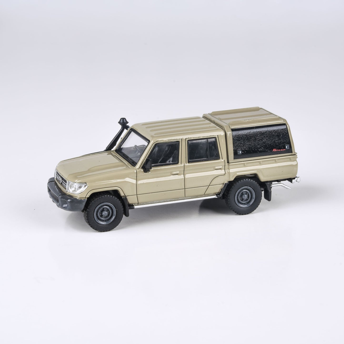 1:64 2014 Toyota Land Cruiser 79 Pickup Sandy Taupe / Graphite Grey