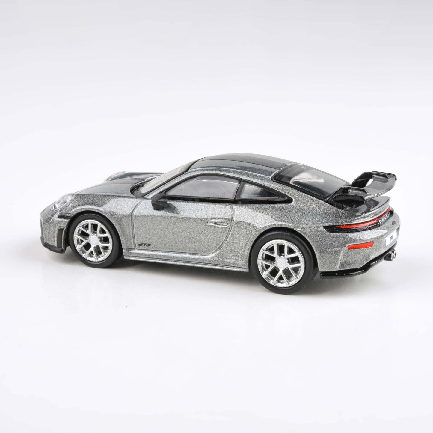 1:64 2025 Porsche 911 GT3 (992.2) Guards Red / GT Metallic Silver