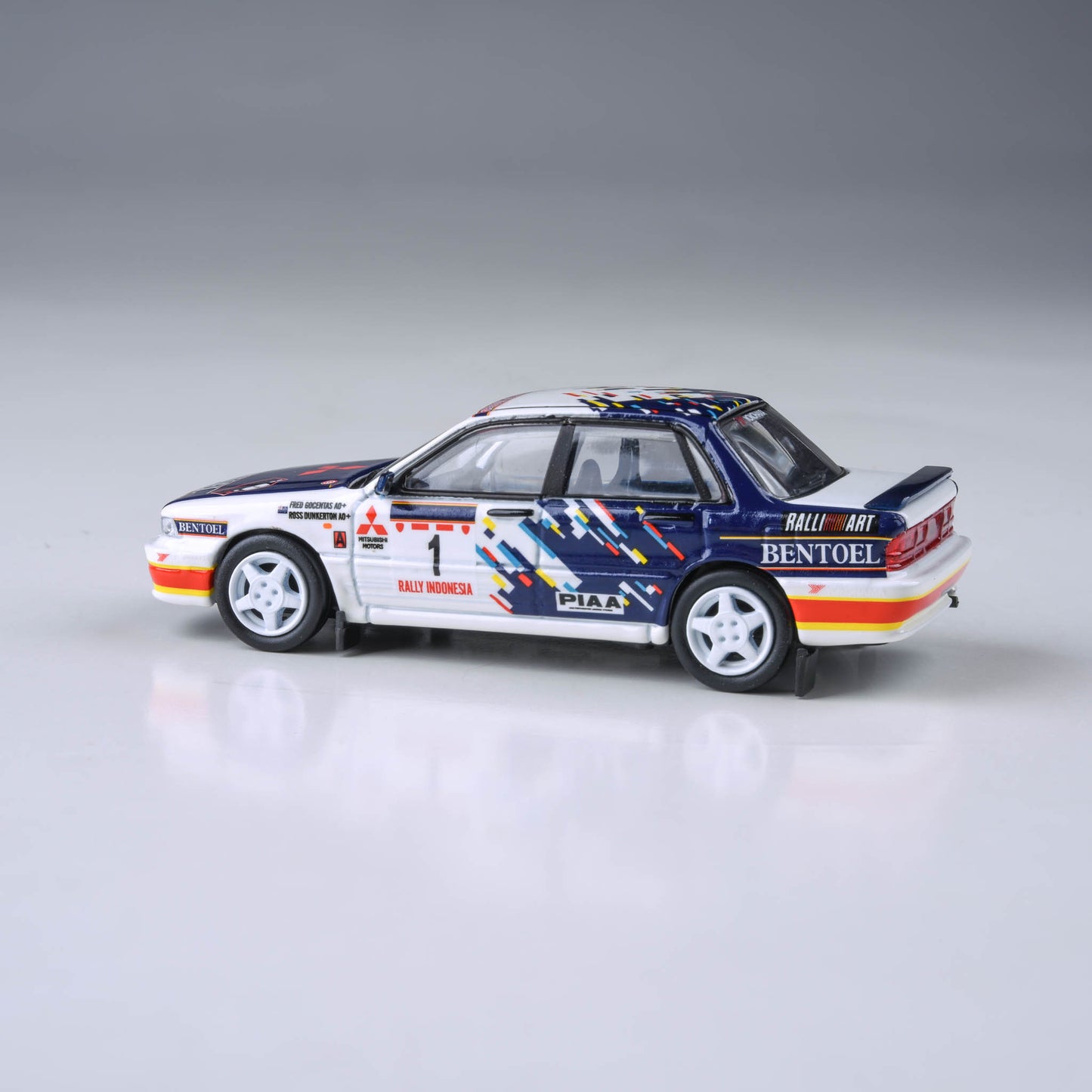 1:64 Mitsubishi Galant VR-4 1993 Indonesia Rally