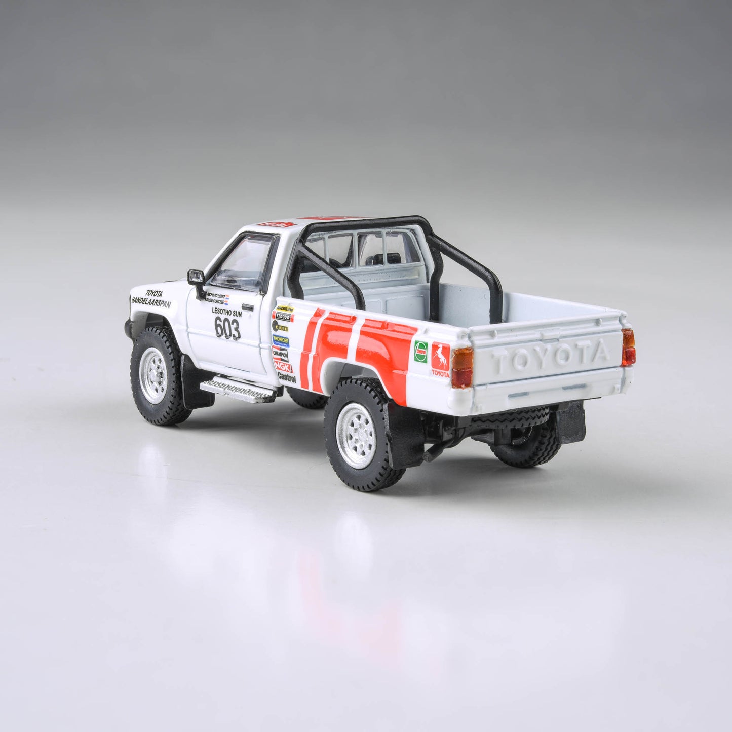 1:64 Toyota Hilux 1993 Roof of Africa Toyota Dealer Team