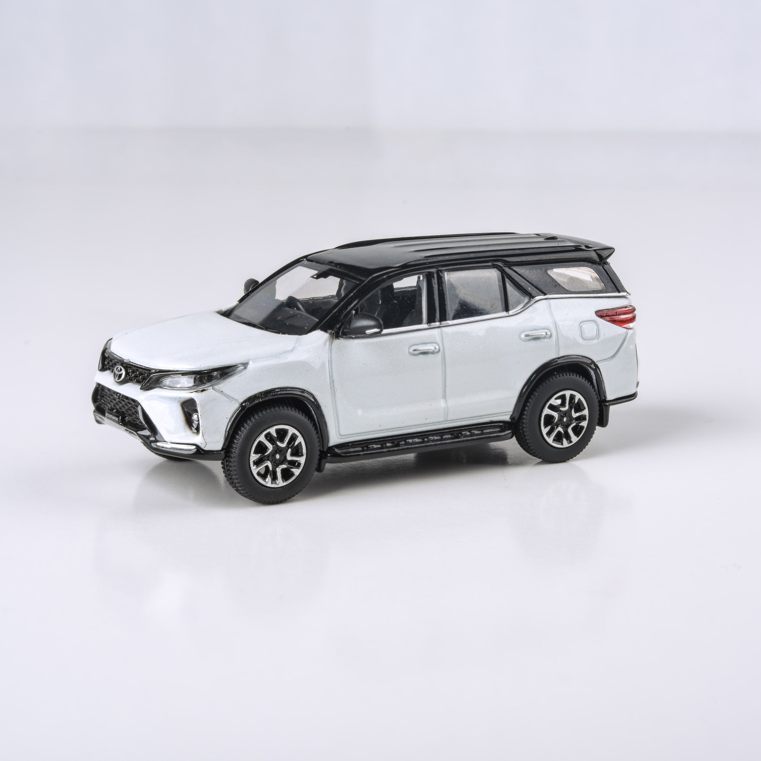 Fortuner toy car white on sale