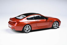 Load image into Gallery viewer, 1:18 Scale BMW M6 Coupe
