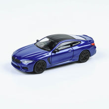 Load image into Gallery viewer, 1:64 BMW M8 Motegi Red / Marina Bay Blue
