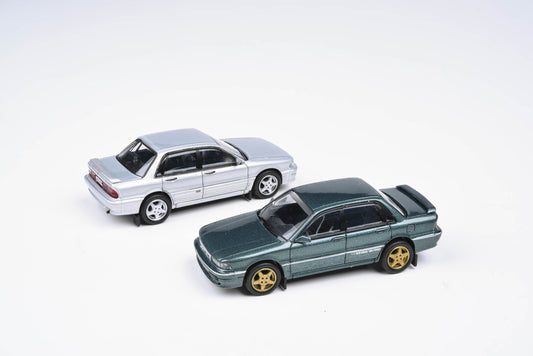 1:64 Mitsubishi Galant VR-4 Oslo Green / Grace Silver