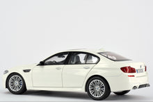 Load image into Gallery viewer, 1:18 Scale BMW M5 F10

