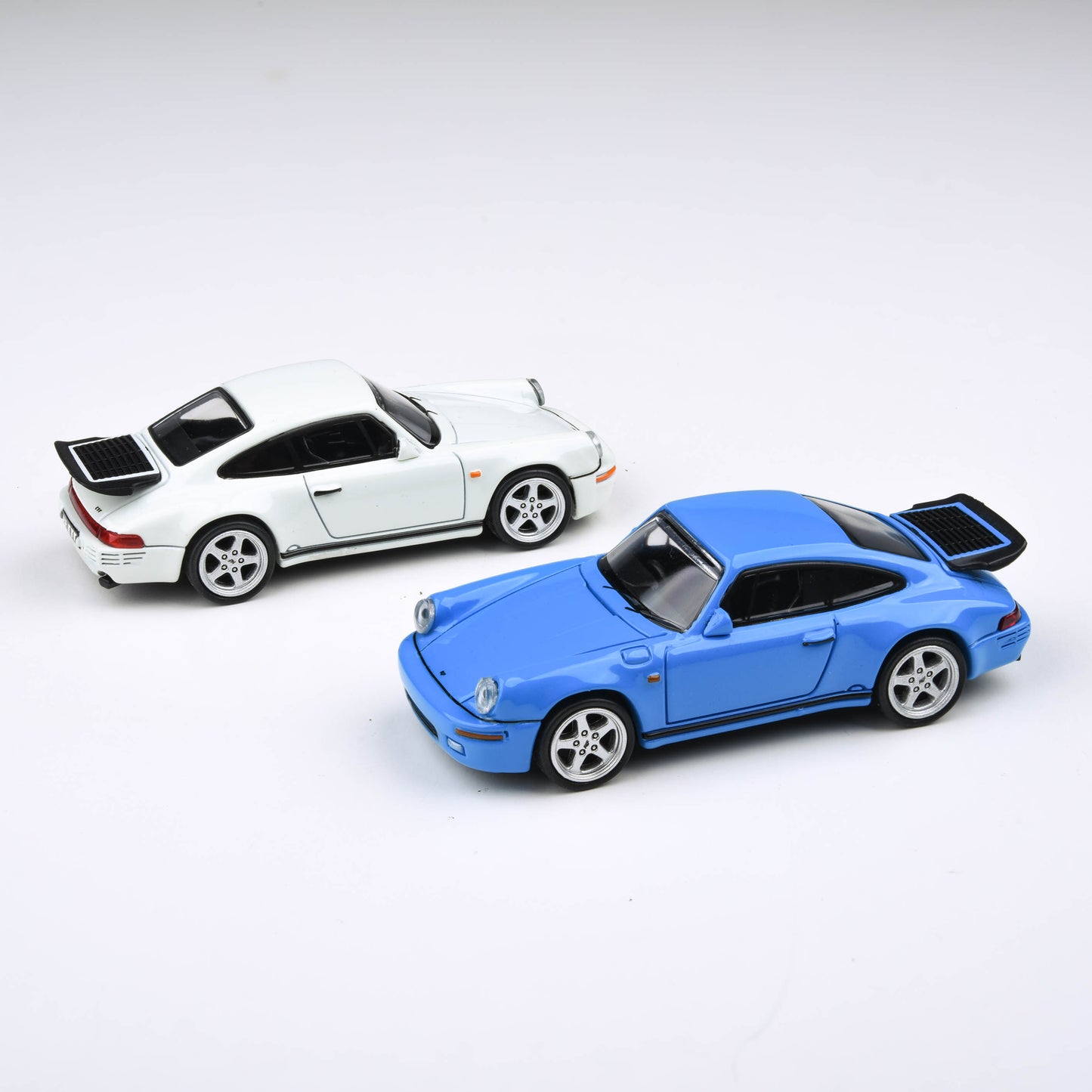 1:64 RUF 1987 CTR Yellowbird - Grand Prix White / Rennsport Racing Blue