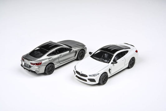 1:64 BMW M8 Donington Grey / Alpine White