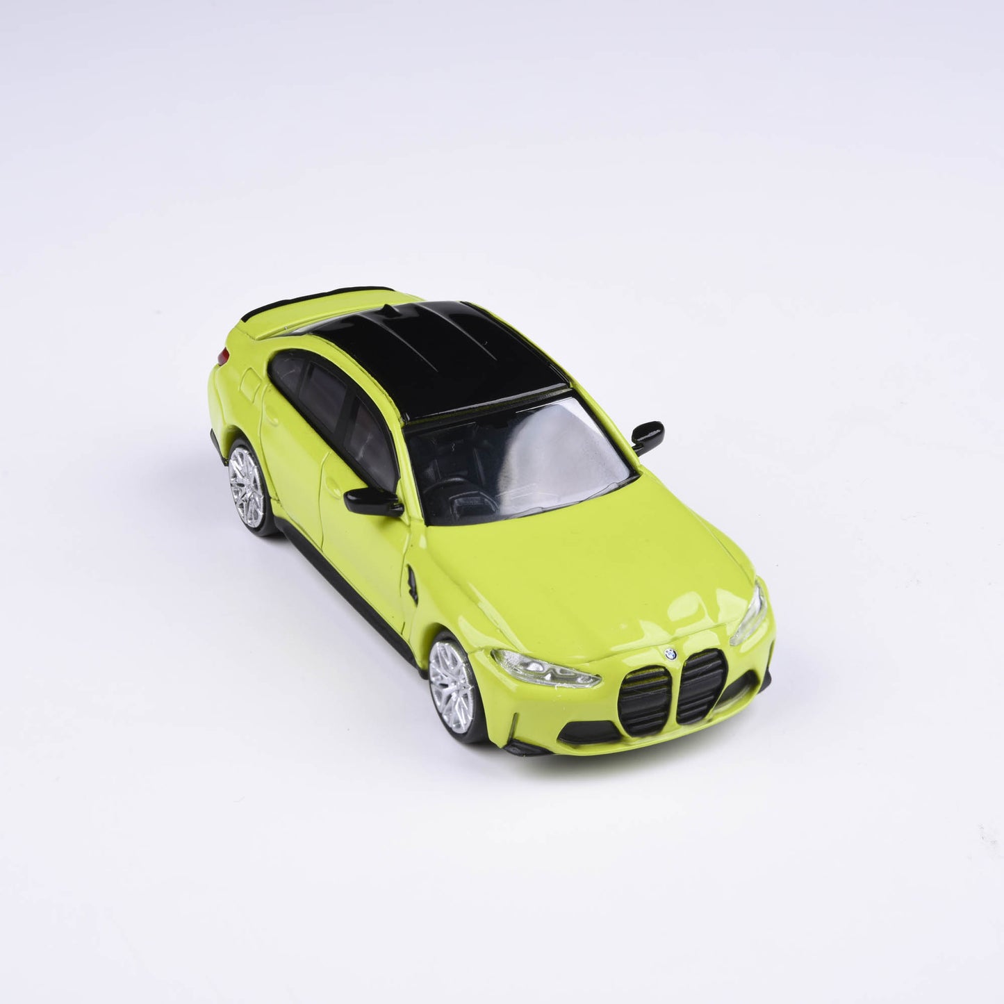 1:64 BMW M3 (G80) Sao Paulo Yellow / Toronto Red