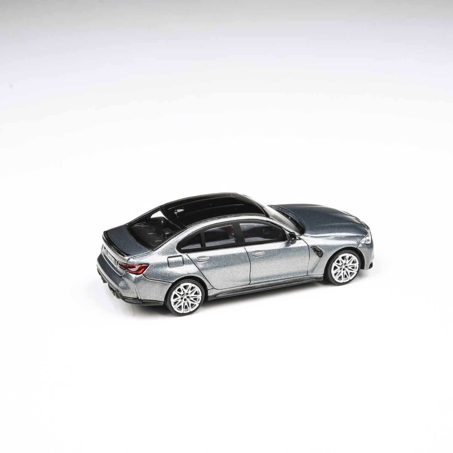 1:64 BMW M3 (G80) Skyscraper Grey / Twilight Purple