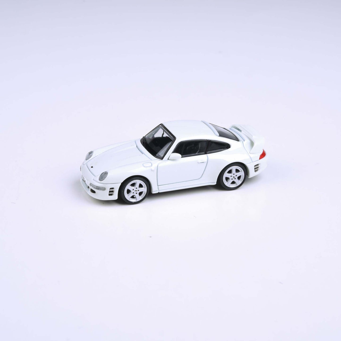 1:64 RUF CTR2 - Grand Prix White / Forest Green