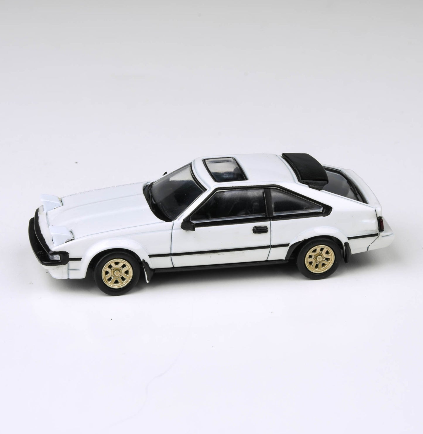 1:64 1984 Toyota Celica  Supra XX Super White / Super Red