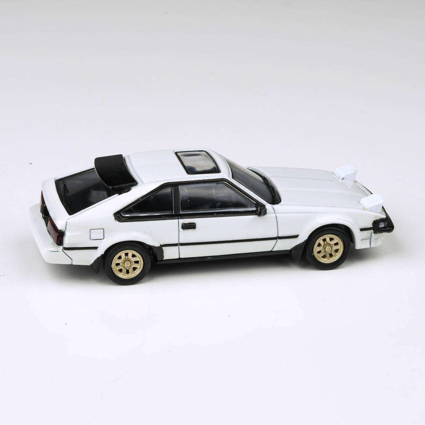 1:64 1984 Toyota Celica  Supra XX Super White / Super Red