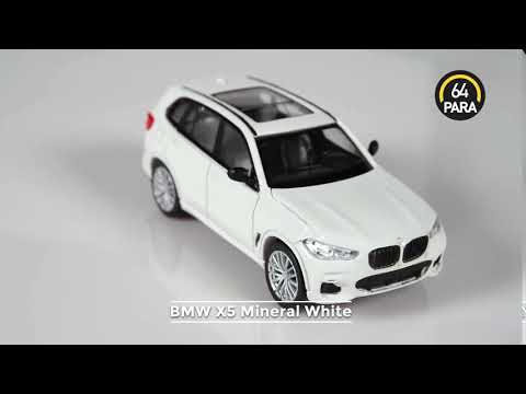 1:64 BMW X5 Mineral White / Tanzanite Blue – paragonmodelstore